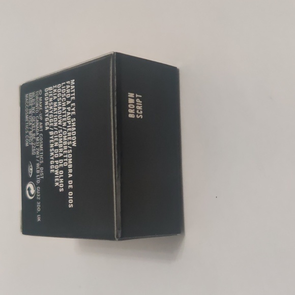 MAC Cosmetics Eye Shadow - Picture 2 of 3